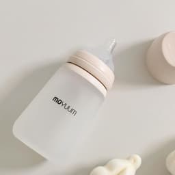 Thumbnail Moyuum Bình sữa silicone cao cấp cho bé 2