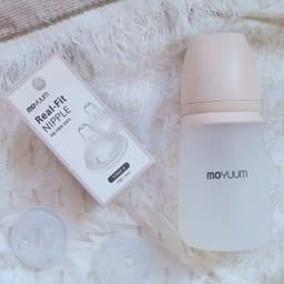 Thumbnail Moyuum Bình sữa silicone cao cấp cho bé 3