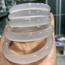 Thumbnail Vòng Mã Não Trắng Bạch Nguyệt Quang Độ Sáng 4A Bản Hẹ Tinh Tế, Lắc Tay Phong Thủy - Ngọc Trai Trường Thịnh 1