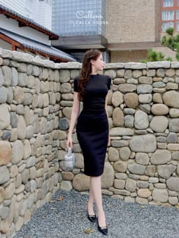 Thumbnail Đầm body thun trơn dáng dài tay ngắn cổ tròn nhún eo tôn dáng Callene (L1481) 1