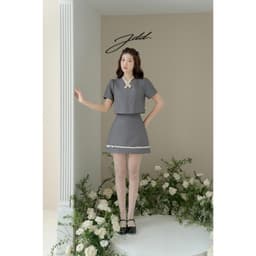 Thumbnail Set đồ áo tay bồng cách điệu cổ 2T49.2407K, chân váy A đè dây gấu 4S26.2407K thiết kế bởi JM Dress Design 3