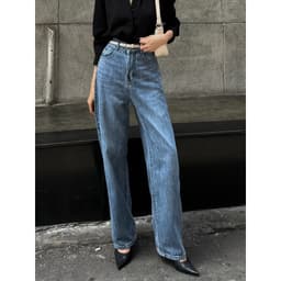 Thumbnail BBSTORE’S Quần Jean Suông Form Dài Tôn Dáng - Q2183S 4