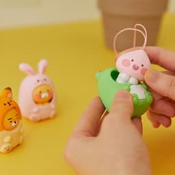 Thumbnail Móc khóa mô hình Ryan, Choonsik, Apeach Kakao Friends 1