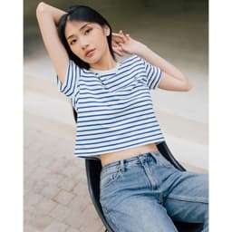 Thumbnail TheBlueTshirt - Áo thun tay ngắn phom mid crop nữ - Everyday Tee - Signature Stripe Premium Cotton - Women 3