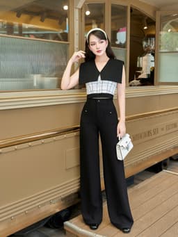 Thumbnail Áo Kiểu Kẻ Caro Cổ Cách Điệu - EDINI - A1624 3