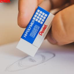 Thumbnail Tẩy Chì Không Bụi Hi-Polymer Pentel ZEH An Toàn Cho Sức Khỏe Tẩy Sạch Mọi Loại Chì Hạn Chế Bụi Tẩy 4