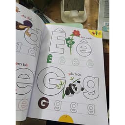Thumbnail sách - Quà cho bé - Bé học chữ cái và tô màu tặng kèm sticker chữ cái 1