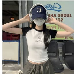 Thumbnail Áo croptop nữ 𝐋𝐎𝐙𝐀 chất liệu cotton màu phối - Mã G0296 2