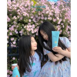 Thumbnail Dầu Xả Nuôi Dưỡng Tóc Mềm Mại Cho Bé GOONGBE  Kids Softening Conditioner 200ml 1