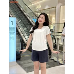 Thumbnail Quần short Urban Pants chất liệu text hàn co giãn nhẹ nhàng kết hợp đáp bụng mềm mại, dễ phối đồ thiết kế by L'amme 1