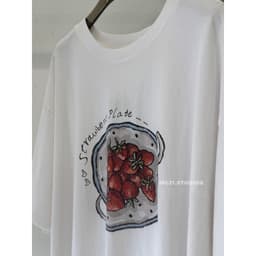 Thumbnail Áo phông oversize tay lỡ hình đĩa bánh dâu tây chất cotton xịn dày MC21.studios a4341 4