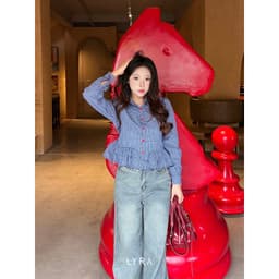 Thumbnail Áo sơ mi kẻ caro LYRA dáng suông, babydoll thiết kế đuôi áo xếp tầng bánh bèo chất thô cotton LWNSM008 2