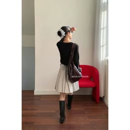 Thumbnail Chân váy xếp lí dáng lỡ vải kate hàn lót gió bên trong chất xịn dày dặn MC21.studios v4504 3