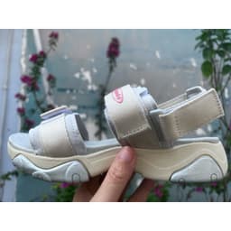 Thumbnail Sandal Shondo nữ Girly quai thun màu xám be GIM2520 2