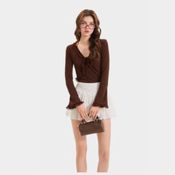 Thumbnail Áo Thun Kiểu Nữ MARC FASHION Form Ôm Tay Dài  Phối Viền - FAQH100524 2