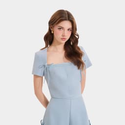 Thumbnail Áo Croptop Kiểu Nữ MARC FASHION Tay Ngắn Cổ Vuông Đính 2 Nơ - FASH021125 1