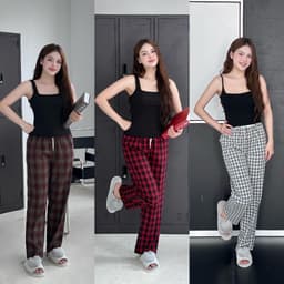 Thumbnail SHE BY ZAM  - ÁO CÓ ĐỆM NGỰC & QUẦN KẺ TARTAN 2
