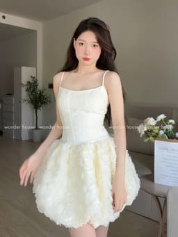 Thumbnail Angie Dress Wonderhouse Đầm thiết kế dáng bí chất vải hoa ren họa tiết kim sa dự tiệc, dạo phố sang trọng nữ tính 4