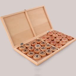 Thumbnail Bộ Cờ Tướng Gỗ Bản Lớn 40*35cm Bàn Cờ Tướng Kiêm Hộp Đựng Cờ + Cờ Tướng Nam Châm Nhiều Size Hãng Amalife 3