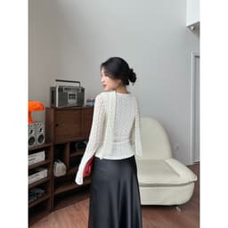 Thumbnail Áo Thun Nữ Basic Tay Loe Dài Ôm Body Tôn Dáng - GLEAM TOP - GOÛT DE JUN 1