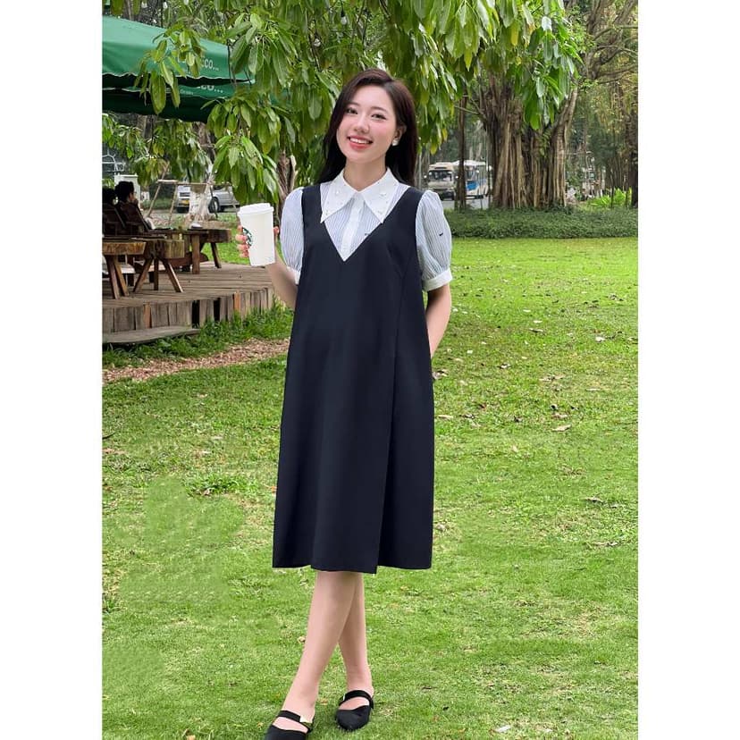 Ảnh Váy bầu, đầm bầu Keva Dress giả yếm phối cổ sơ mi đính đá chất liệu xước hàn thiết kế BY L'AMME 2