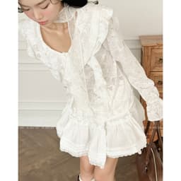 Thumbnail TUBYCATU | Luna Ruffle White Top 4
