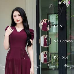 Thumbnail Đầm Thiết Kế EMY Thời Trang Cao Cấp EM7685 Vải Carolan,Nền Đỏ Sang Chảnh Đi Tiệc 3