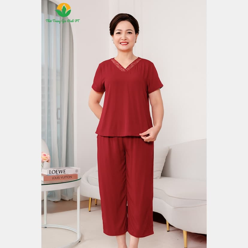 Ảnh Bộ lanh trung niên mặc mùa hè Việt Thắng quần lửng, áo cộc tay cổ V thêu họa tiết - B26.5093 4