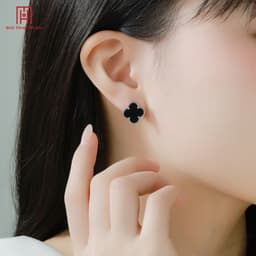 Thumbnail Bông tai bạc 925 màu bạc và vàng cỏ 4 lá cao cấp Bảo Tín Mạnh Hải BCBTB92KD0-401001 1