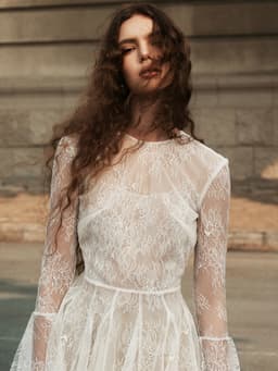 Thumbnail Đầm ren hở lưng Haisley Dress HUONG BOUTIQUE HBV1333 1