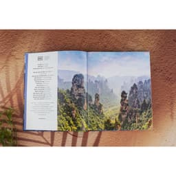 Thumbnail Sách - Amazing - Bách khoa tri thức về Những điều phi thường nhất - Đinh Tị Books 1
