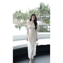 Thumbnail Váy Tiểu Thư Hai Dây Dáng Dài Phối Ren Hoa LECOONG V766 Đầm Đẹp Đi Biển Màu Trắng Sang Chảnh 4
