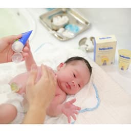 Thumbnail Combo 1 kem dưỡng ẩm và 1 kem dịu da Kutieskin 30gr - KKAD01 3