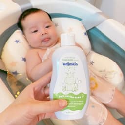 Thumbnail Combo 2 Nước tắm gội thảo dược cho bé kutieskin 200ml - STK01-2 2