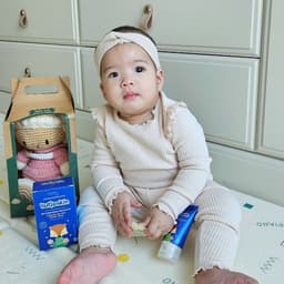 Thumbnail Combo Kem chống nắng cho bé và Kem dưỡng ẩm Kutieskin - KKA01+CNK01 2