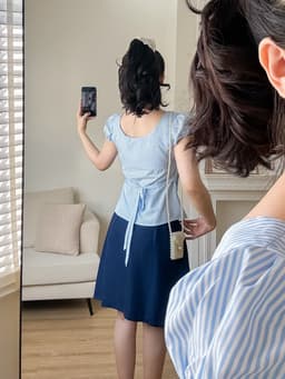 Thumbnail Áo Tay Phồng Xinh Xắn GAGO Brand Cổ Vuông Sơ Mi Kiểu Thời Trang Nữ Mặc Hằng Ngày Đi Học Đi Chơi Tôn Dáng 1