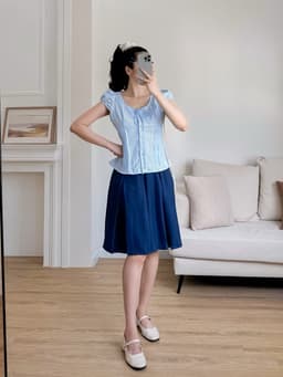 Thumbnail Áo Tay Phồng Xinh Xắn GAGO Brand Cổ Vuông Sơ Mi Kiểu Thời Trang Nữ Mặc Hằng Ngày Đi Học Đi Chơi Tôn Dáng 3