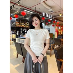 Thumbnail Áo thun lệch vai Evalover – nhún eo tinh tế, form ôm thanh lịch cho nàng công sở 1