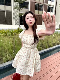 Thumbnail Đầm Ngắn Mini Thun Eo Phối Túi Tay Năng Động Váy Trễ Vai Cổ Vuông Chất Gió Nhăn Mát GAGO GG4902 1