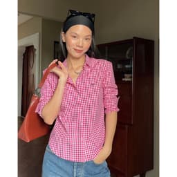 Thumbnail TheBlueTshirt - Áo sơ mi kẻ sọc caro tay dài phom regular cho nữ - Ultimate Classic Shirt - Women 2