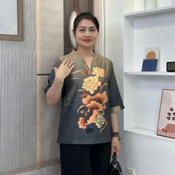 Thumbnail Áo Kiểu Trung Niên A336, Mẫu Sơ Mi Lụa Cổ Bà Lai Chất Lụa Hoa 3D Tay Lỡ Lịch Sự | Thời Trang MAI THY 3