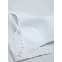 Thumbnail Áo Lót Đệm Mỏng Màu Trắng Cool Teen By Sabina SBC518 1