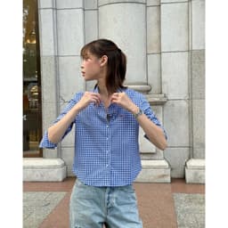 Thumbnail TheBlueTshirt - Áo sơ mi kẻ sọc caro tay dài phom regular cho nữ - Ultimate Classic Shirt - Women 3