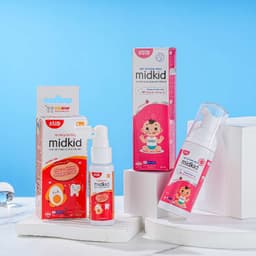 Thumbnail Combo Xịt chống sâu răng Midkid vị táo + Bọt tập đánh răng vị dâu - Tặng Bàn chải U hình thú ngẫu nhiên + Sticker 1