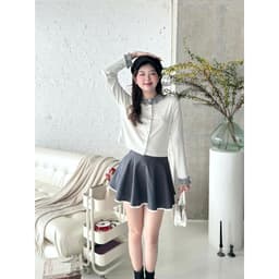 Thumbnail Áo thun tay dài GAGO Brand phối viền bèo cổ tay và cổ áo gài nút sơ mi phù hợp đi chơi đi cà phê GA5009 3