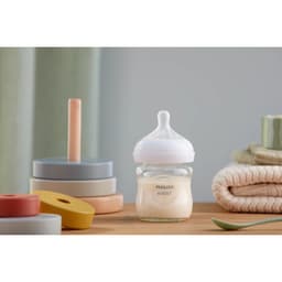 Thumbnail Philips Avent bình sữa thủy tinh mô phỏng tự nhiên mới dung tích 120ml cho bé từ 0 tháng SCY930/01 4