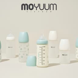 Thumbnail Bình sữa Thủy tinh tráng silicon Moyuum - Mẫu xanh - 150ml - Kèm núm 1 3