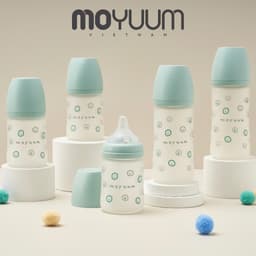 Thumbnail Bình sữa Thủy tinh tráng silicon Moyuum - Mẫu xanh - 150ml - Kèm núm 1 4