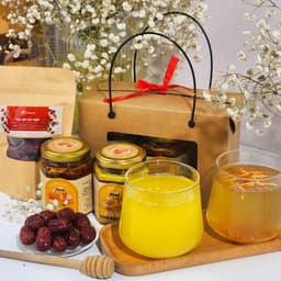 Thumbnail Hộp quà tặng cô giáo, mẹ gồm: Mật ong tinh bột nghệ, mật ong đông trùng kèm táo đỏ hỗ trợ dạ dày, tốt cho sức khỏe 3