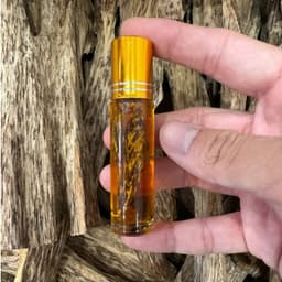 Thumbnail Dầu gió ngâm trầm hương Xưởng Mộc Việt - Lọ 12ml 1